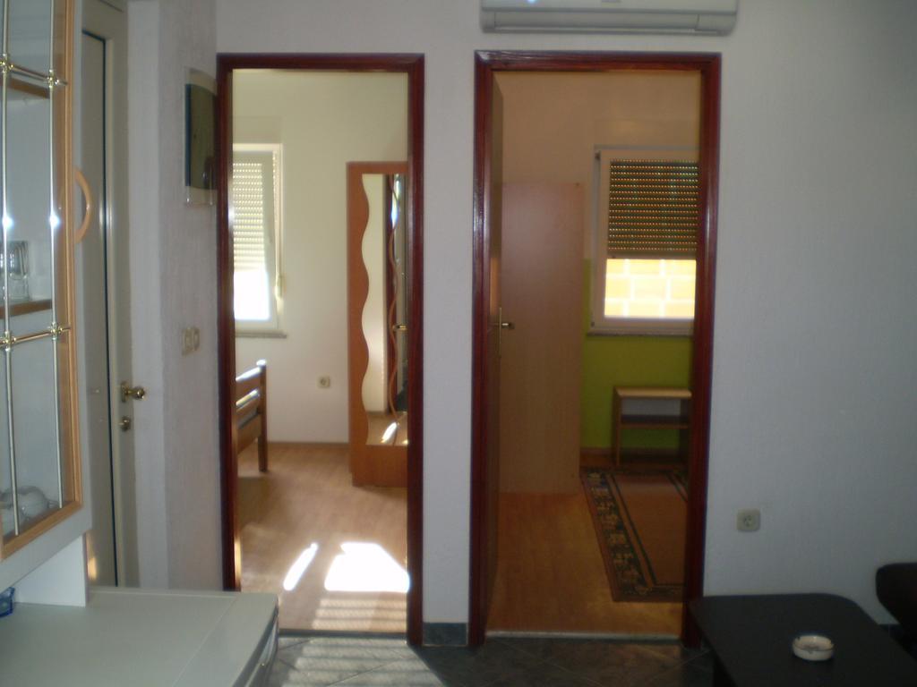 Apartmani Marija&Damir Вир Екстериор снимка